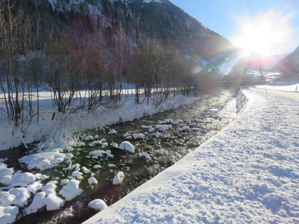 Alpenhaus Denver อุทเทนดอร์ฟ ภายนอก รูปภาพ
